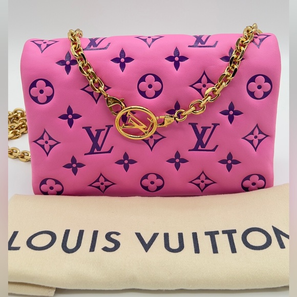 Louis Vuitton Lambskin Embossed Monogram Vuittamins Pochette Coussin Rose Violet - Picture 15 of 15